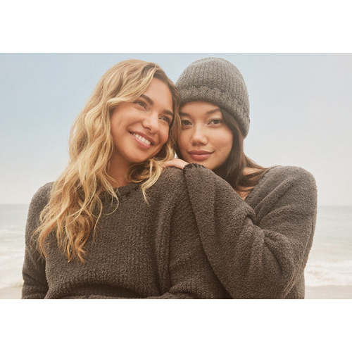 CozyChic® Scallop Edge Receiving Blanket | Barefoot Dreams®