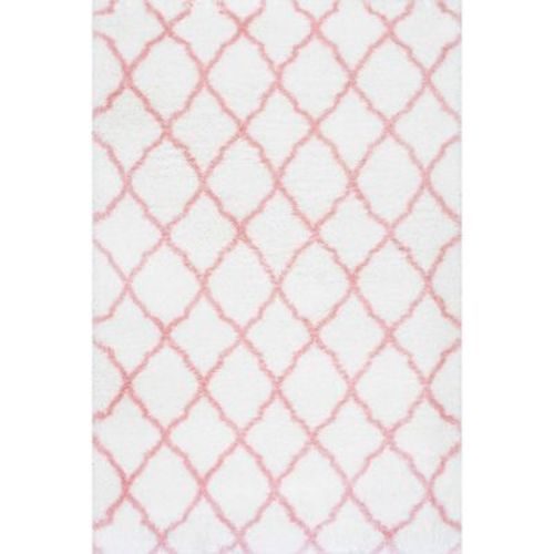 Nuloom Nelda Trellis 5x8 Shag Indoor Area Rug for Living Room Bedroom Dining Room Nursery, Baby Pink/White
