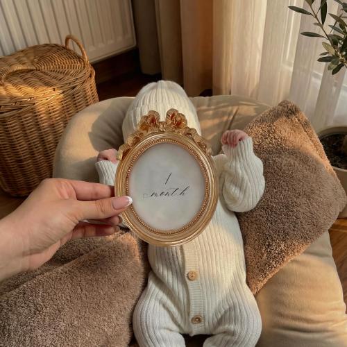 Custom Name Baroque Baby Milestone, Vintage Gold Baby Milestone，1 Month Baroque Frame Decor, Baby Growth, Baby Photo Prop, New Baby gifts