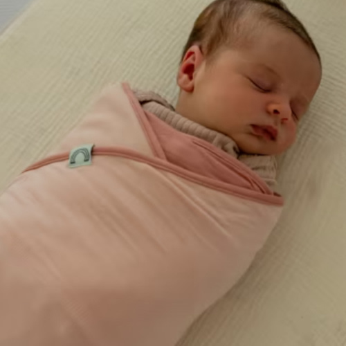 b.e.s.t. swaddle - ballerina pink