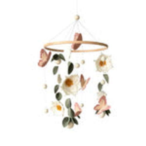 Magnolia & Butterfly Baby Mobile – Cozy Nursery