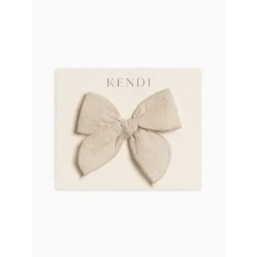 Eyelet Bow Clip