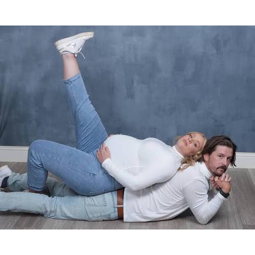 JC Penney Maternity Photo Shoot (denim required)