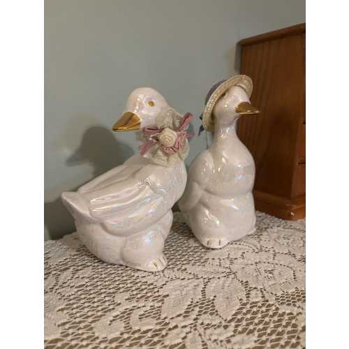 Vintage Ceramic Goose/Duck Figurines | Pair of Cottagecore Ducks with Hat & Bow | Iridescent White with Gold Beaks | Farmhouse Decor