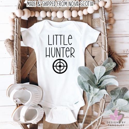 Little Hunter Onesies®, Infant newborn shirt, Gift for dad, New baby announcement for men, Funny hunter gift for pregnancy, Bullseye Hunter
