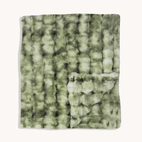 Wild Moss Weighted Blanket | use RACHAELPROCTOR50 for 50% off