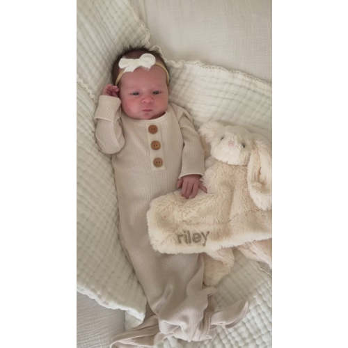 Oatmeal Bamboo Waffle Newborn Baby Knot Gown & Hat Set
