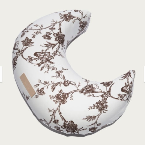 Butterr Nursing Pillow in Fable