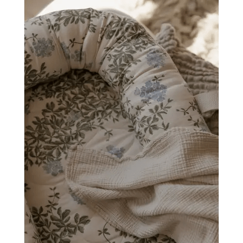 Plumbago satin quilted baby nest, 43x87x16cm