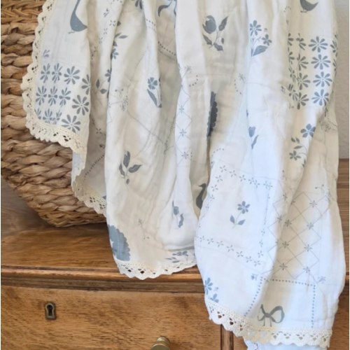 Delft Tile QUILTED 6 Layer Gauze Blanket