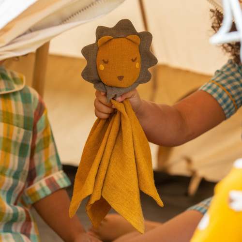 Golden Lion Organic Baby Comforter – Little Green Radicals