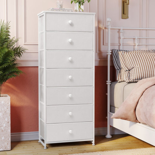 Wade Logan® Caelyn 19.69'' W 7 - Drawer Dresser & Reviews | Wayfair