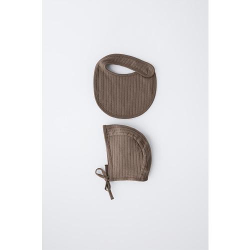 BONNET AND BIB SET - Brown | ZARA United States