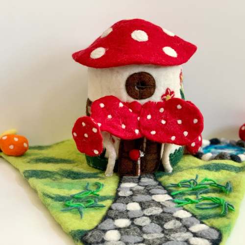 Handmade Felted Mushroom Fairy House – Tree Hollow Toys
