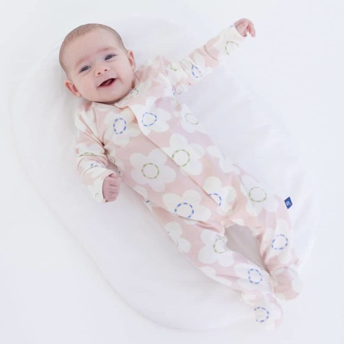 flower CloudStretch™ magnetic footie