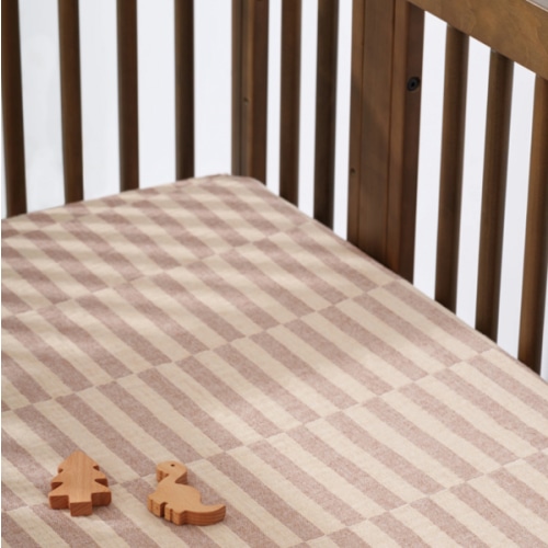Crib Sheet in GOTS Certified Organic Muslin Cotton