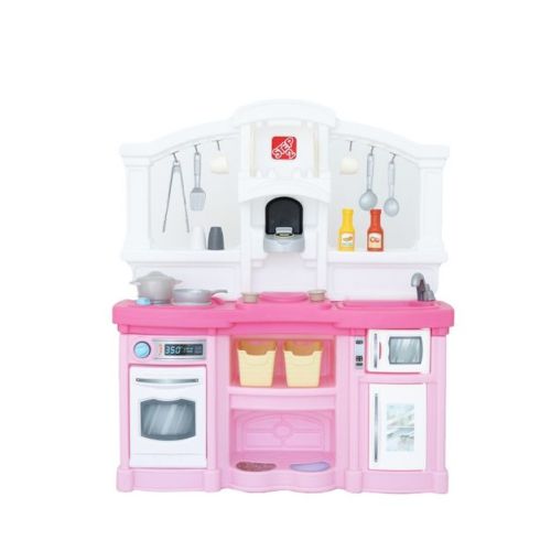 Step2 Fun with Friends Kitchen 15pc - Pink