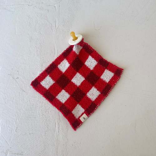 Lovey | Scarlet Gingham