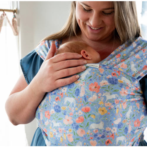 Charm Baby Wrap (7-35 lbs) | Unicorn Floral | hope&plum