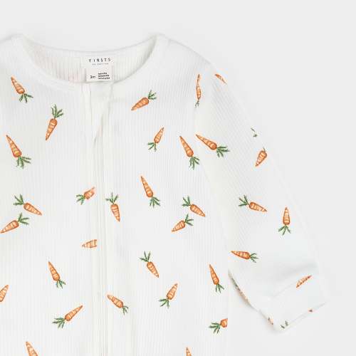 Carrots Print on Off-White Ribbed Sleeper (NB size)