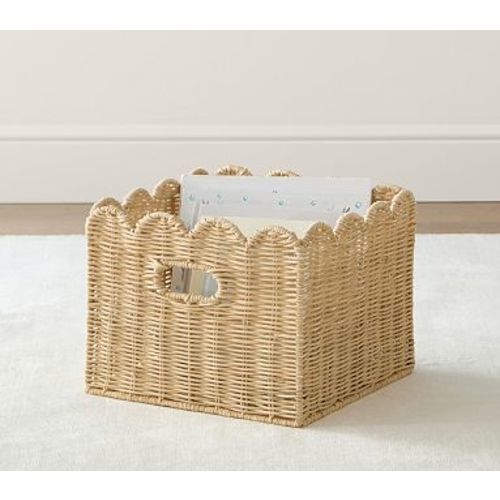 Palmer Scalloped Utility Bin, Natural