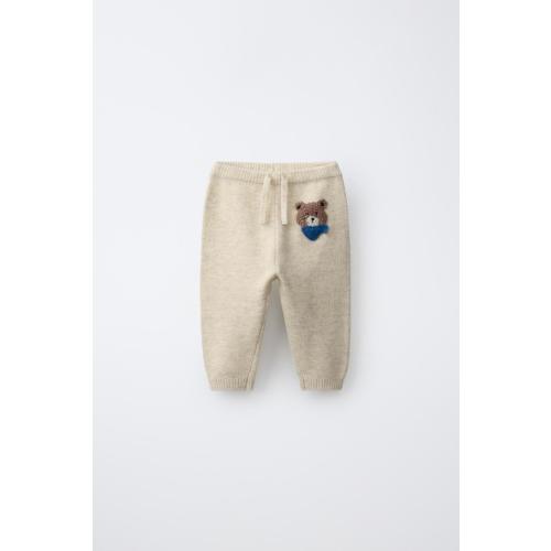 PANTALÓN JOGGER PUNTO OSITO - Beige claro | ZARA Estados Unidos de América / United States