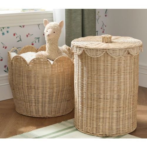 Palmer Scalloped Hamper