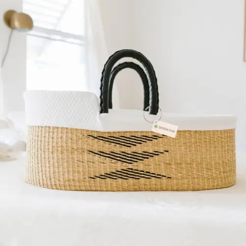 Signature Bilia Bassinet- Collection: Midnight Diamond with liner & sheet
