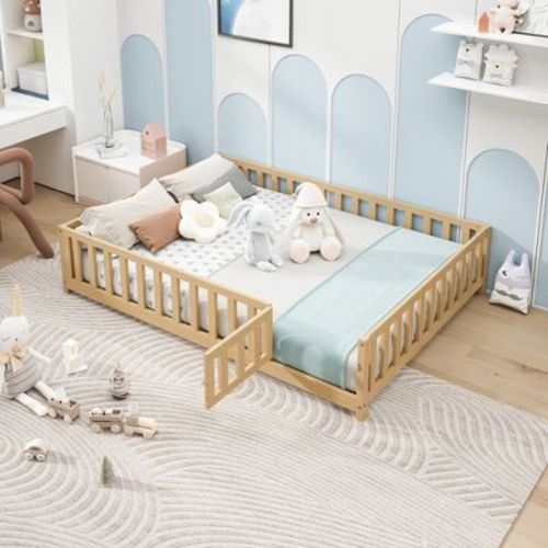 GDFStudio Grace Full-size Wooden Montessori Floor Bed with Fence and Door, Natural