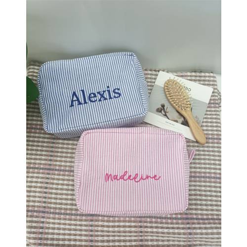 Personalized Seersucker Cosmetic Bag, Custom Embroidered Makeup Bag, Travel Makeup Bag, Bridesmaid Gifts, Friendship Gift, Cosmetic Pouch
