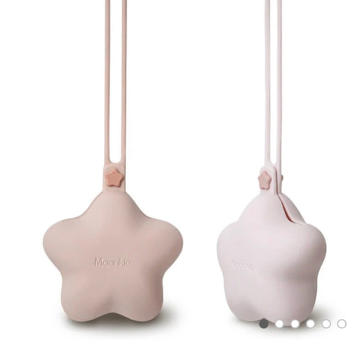 Silicone Pacifier Holder|On-the-go | Moonkie