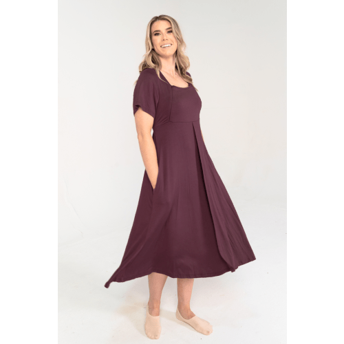Cassidy Labor & Postpartum Gown Plum – Lila