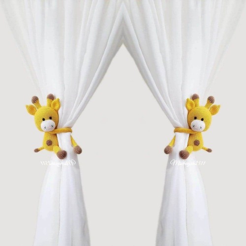 Baby Giraffes Curtain Tie Backs, Crochet Giraffe Tie Backs, Nursery Curtain Tie Backs, (Made to order)
