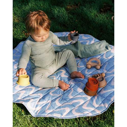 Inside Outside Play Mat Portable Baby Blanket | Sunshine Dots - Storq by Kindred Bravely