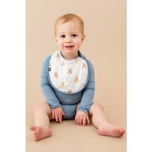 Cushy Bib in Teddy Bear