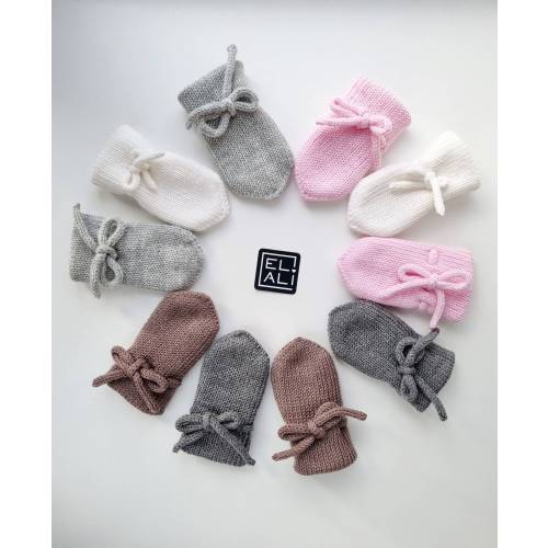 Baby mittens, Mittens for babies, Knit infant mittens, Merino newborn mittens, Thumbless mittens, Infant wool mittens