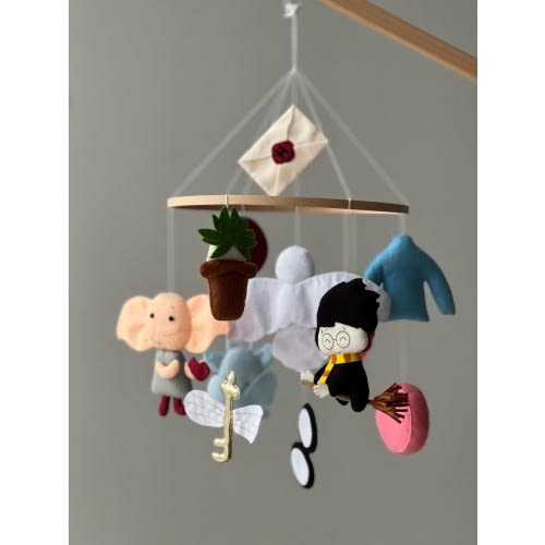 Wizard Owl Baby Mobile, Wizard Baby Shower, Harry Boy & Girl Baby Shower Gift, Mobile Harry Potter| Flying Keys, Owl Baby Shower