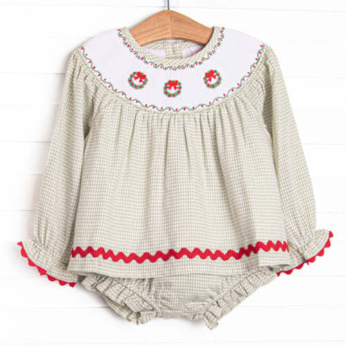 Wreath Wishes Smocked Diaper Set, Green – Stitchy Fish