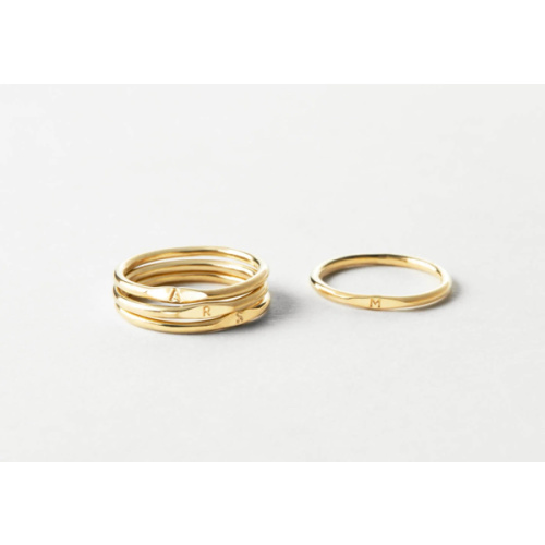Micro Signet Ring — GLDN