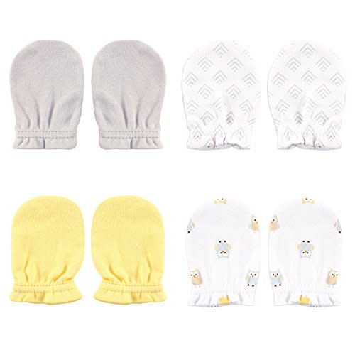 Luvable Friends 2-Pack Scratch Mittens