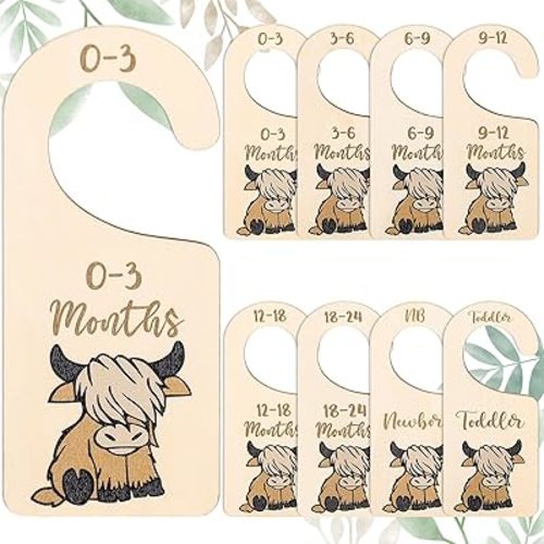 JarThenaAMCS 8Pcs Highland Cow Baby Closet Dividers Cute Farm Cow Hanging Closet Organizer Double-Sided Wardrobe Organizer from Newborn to 24 Months for Baby Shower Birthday