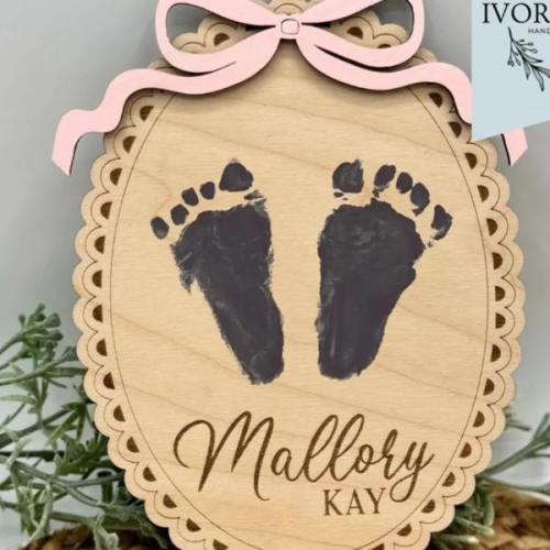 Personalized Wooden Baby Footprint Keepsake – Cherish Forever!