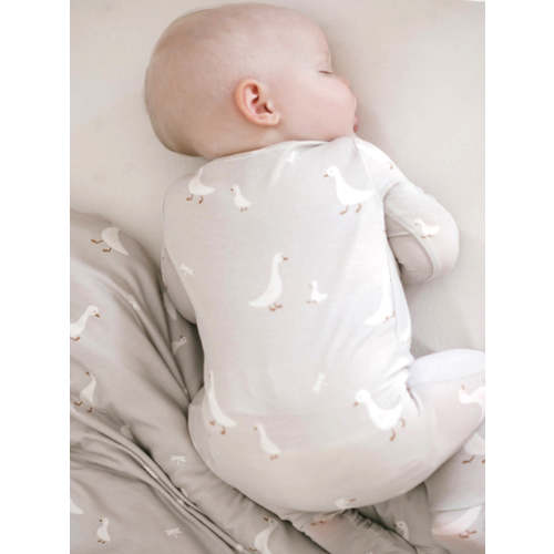 Goose Convertible Footie Pajamas | günamüna