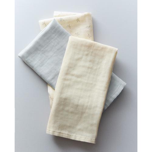 SET OF CHILDREN'S MUSLIN CLOTHS WITH MINI FLOWERS (SET OF 3)