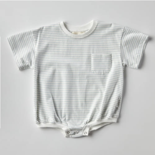Cory Pocket Romper in Blue Stripes | Baby and Toddler | WinnieandCrew.com – Winnie + Crew