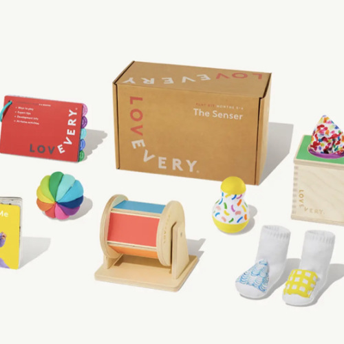 The Play Kits by Lovevery | Montessori Toy Subscription Ages 0-4 | Lovevery EU