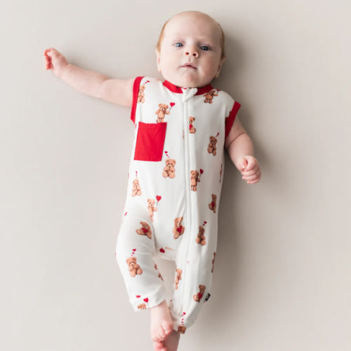 Zippered Sleeveless Romper in Bear Hearts (in 3-6 months)
