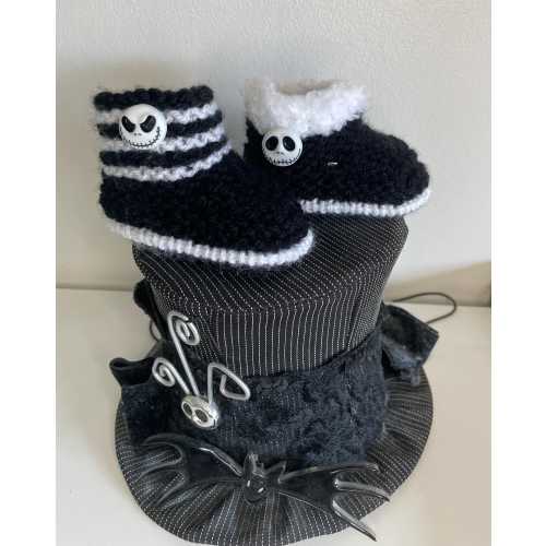 Jack skellington buttons  / Punk baby boots / Emo baby boots /  0-6 months goth baby / Punk baby clothes / alternative baby wear / gothic