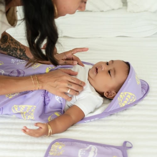 Shell Pop Hooded Towel Set