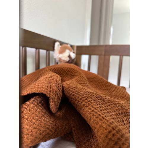Camel brown waffle baby blanket, 100% linen